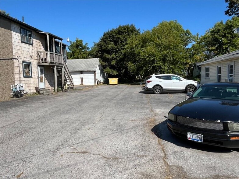More Photos Of 217 Scott St, Sandusky Specialty For Sale