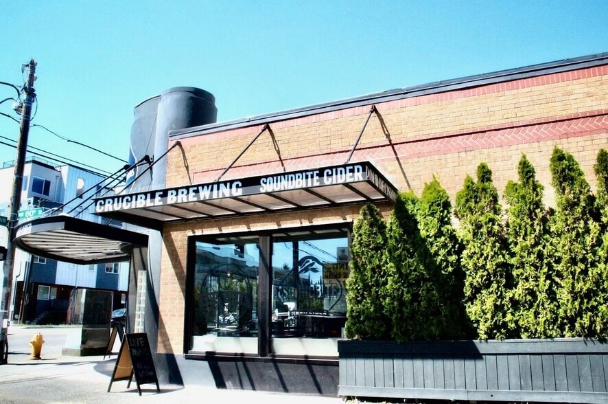 More Photos Of 8000 15th Ave NW, Seattle Restaurant For Lease