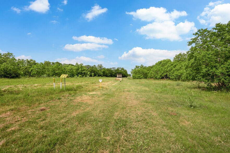 More Photos Of 2932 W FM 1462, Rosharon Land For Sale