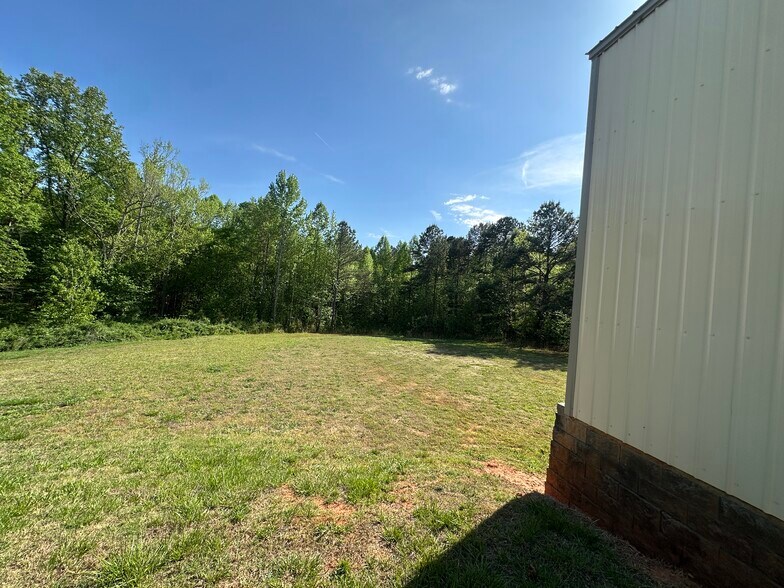 More Photos Of 4377 Dallas Cherryville Hwy, Bessemer City Industrial For Lease