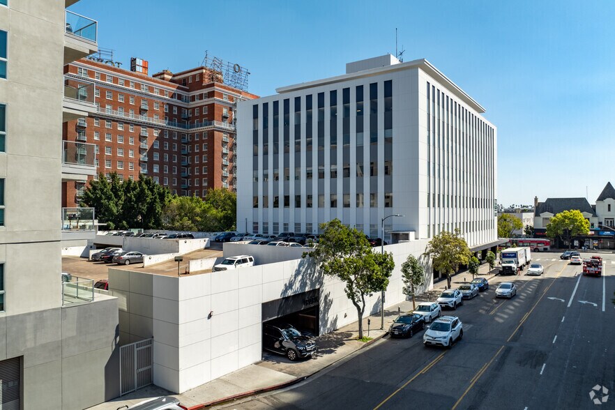 More Photos Of 2975 Wilshire Blvd, Los Angeles Office For Lease