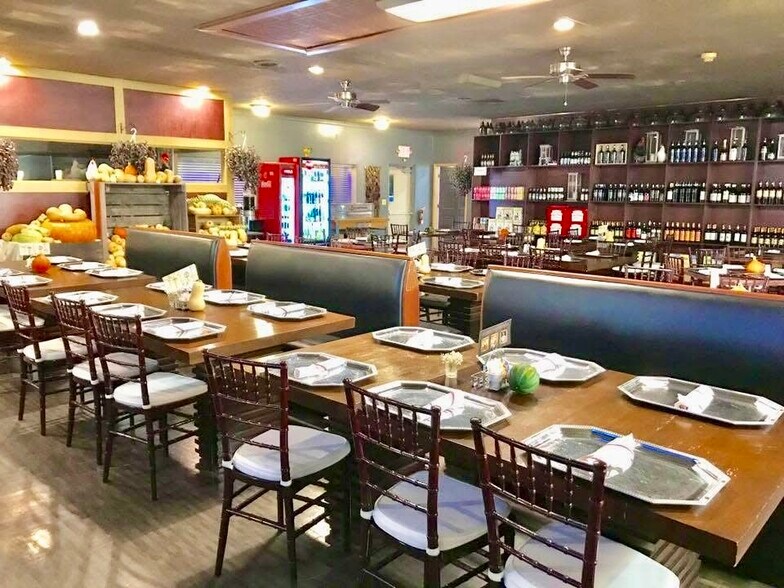 More Photos Of 1591 OH-45, Austinburg Restaurant For Sale