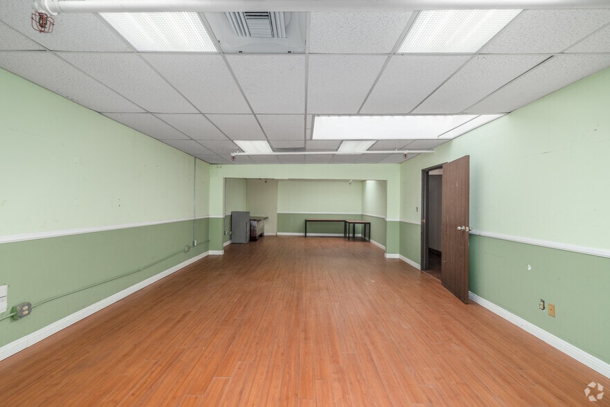 More Photos Of 4801 Staunton Ave, Los Angeles Industrial For Sale