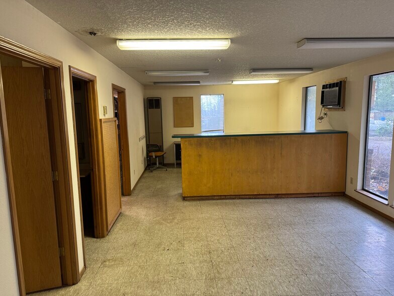 More Photos Of 36795 Industrial Way, Sandy Land For Lease