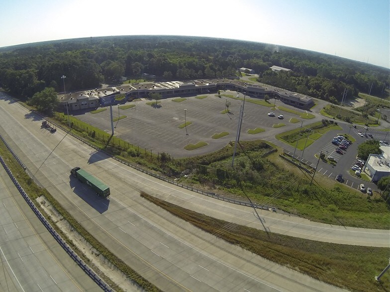 More Photos Of 3003 Scarlett St, Brunswick Office For Lease