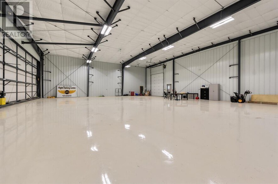 More Photos Of , Olds Unknown For Sale