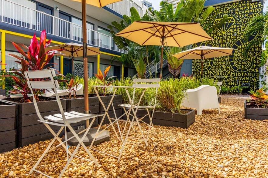 More Photos Of 3530 Biscayne Blvd, Miami Hotel For Sale