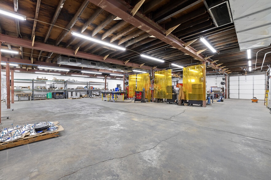 More Photos Of 3801 Dodds Ave, Chattanooga Warehouse For Lease