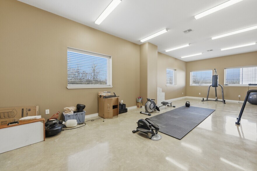More Photos Of 8826 Gauge Dr, College Station Industrial For Sale