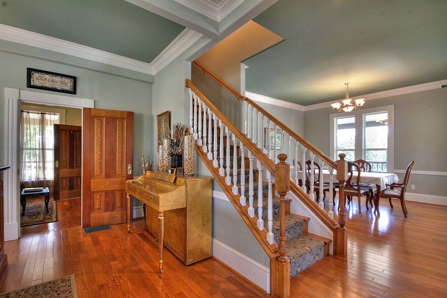 More Photos Of 3040 Ponderosa Rd, Shingle Springs Specialty For Sale