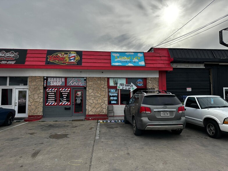 More Photos Of 703 Bandera Rd, San Antonio Storefront Retail Office For Sale