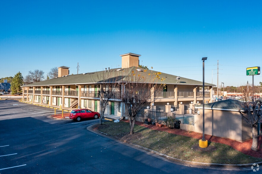 More Photos Of 4095 Covington Hwy, Decatur Hotel For Sale