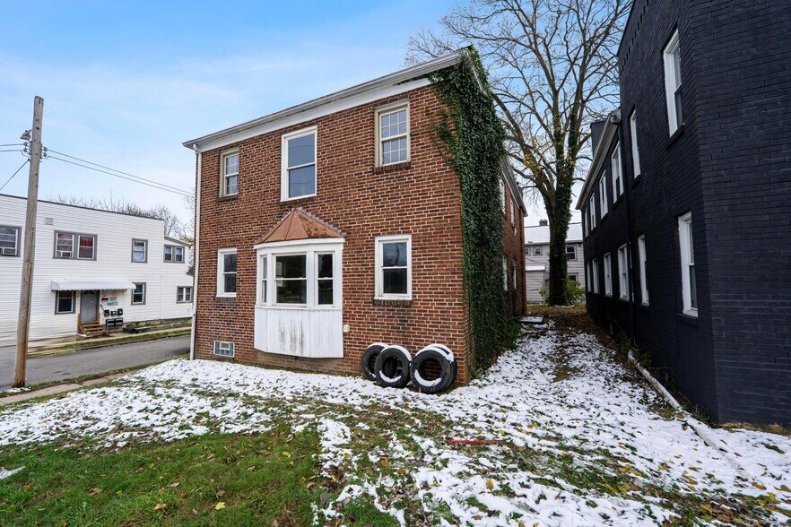 More Photos Of 397 Catherine St, Columbus Apartments For Sale