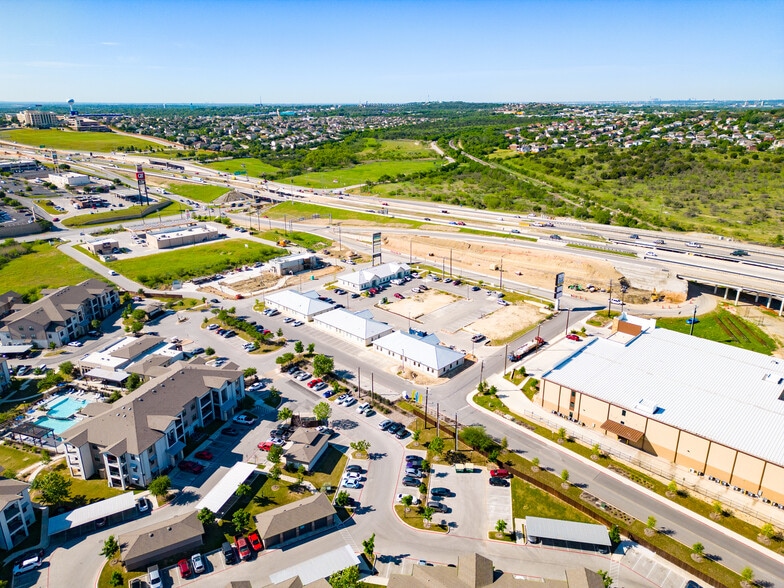 More Photos Of 7323 N Loop 1604 E, San Antonio Unknown For Lease