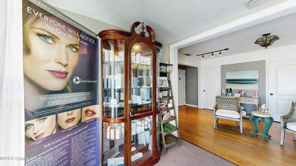 More Photos Of 158 N Atlantic Ave, Cocoa Beach Freestanding For Lease