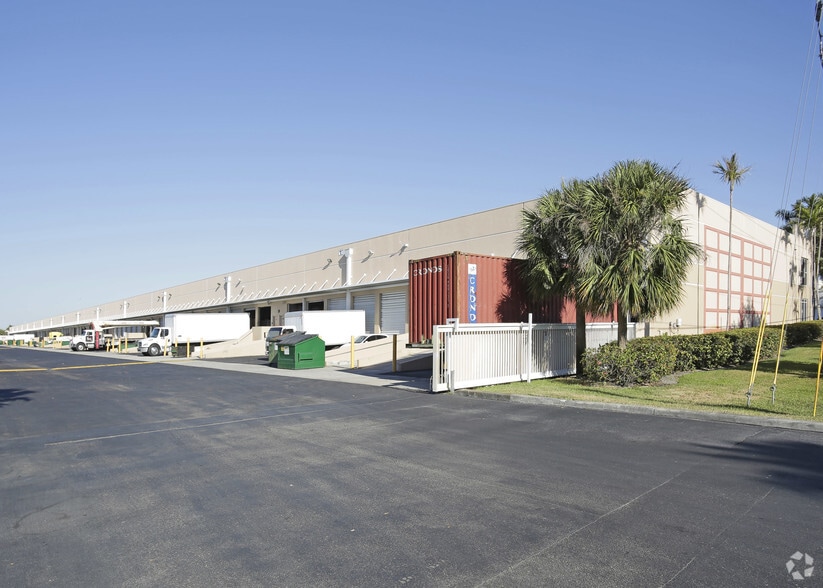 More Photos Of 8200-8358 NW 30th Ter, Doral Coworking Space