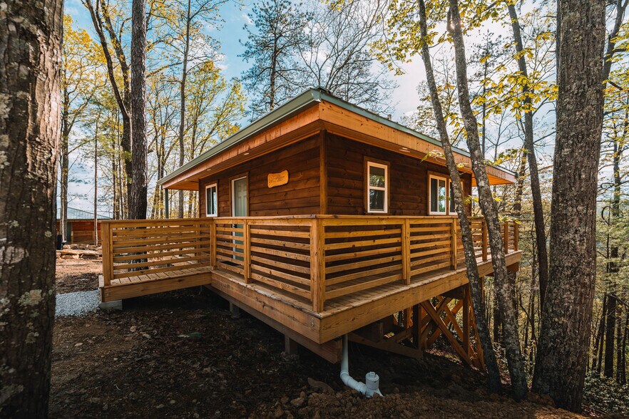 More Photos Of 250 Wood Thrush Lane, Rogers Specialty For Sale