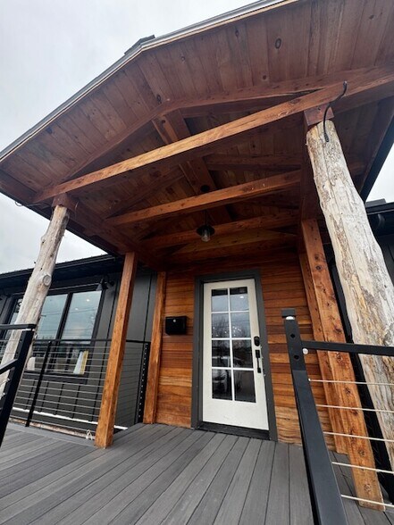 More Photos Of 7 Ferry Rd, South Hero Storefront For Sale