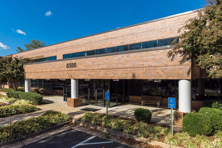 More Photos Of 8500 Cinder Bed Rd, Lorton Flex For Lease