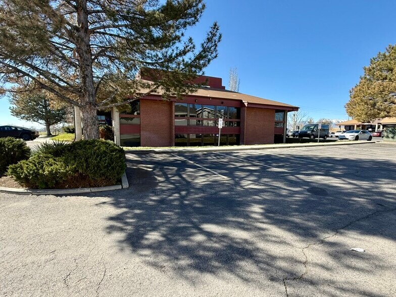 More Photos Of 1574 W 1700 S, Salt Lake City Office For Lease