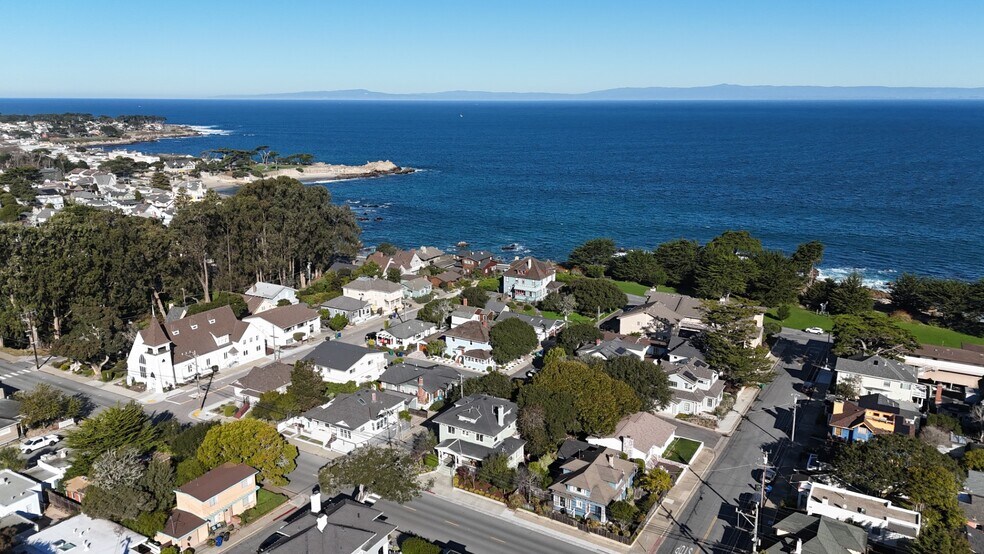 More Photos Of 410 Central Ave, Pacific Grove Apartments For Sale