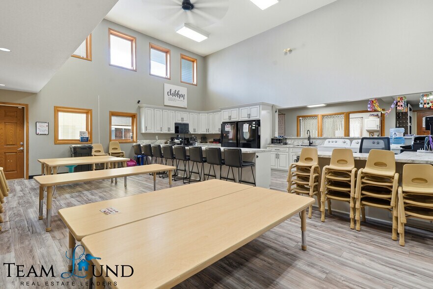 More Photos Of 915 S McKinley St, Casper Office Residential For Sale