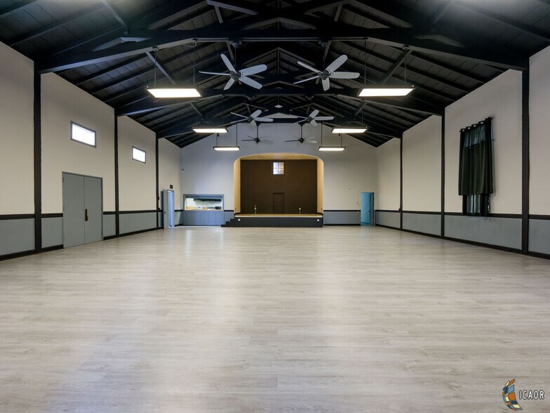 More Photos Of 217 W 7th St, Holtville Religious Facility For Sale