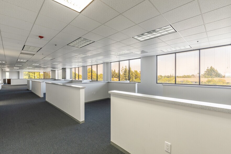 More Photos Of 333 Sunset Ave, Suisun City Medical For Sale