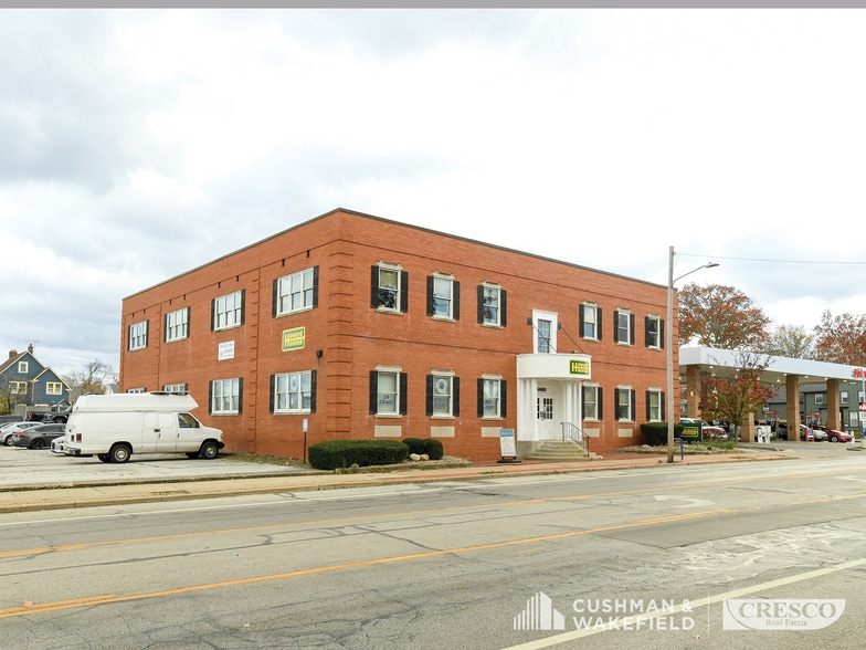 More Photos Of 1495 Warren Rd, Lakewood Office For Lease