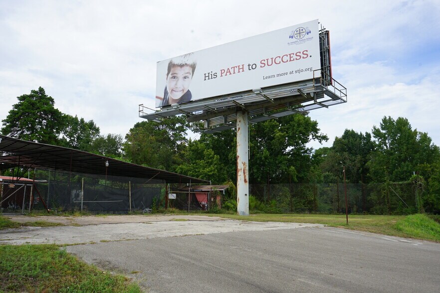 More Photos Of 20 Flys St, Shepherd Freestanding For Sale