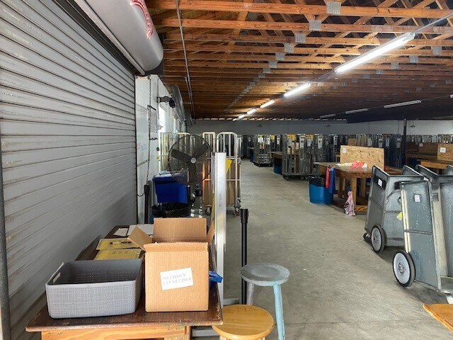 More Photos Of 240 SE Interstate Ct, Palm Bay Warehouse For Sale