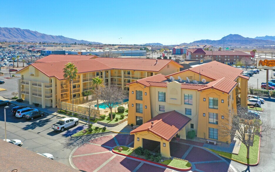 Primary Photo Of 7550 Remcon Cir, El Paso Hotel For Sale