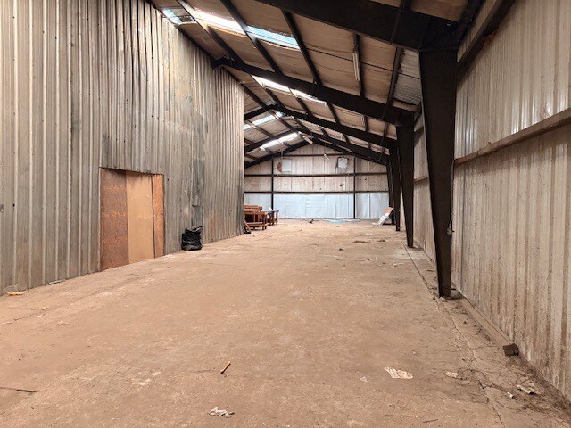 More Photos Of 5851 Larue Steiner Rd, Theodore Warehouse For Lease