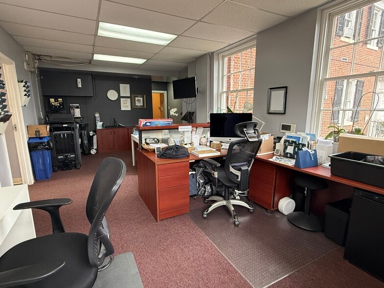 More Photos Of 1400 Russell Rd, Alexandria Religious Facility For Sale