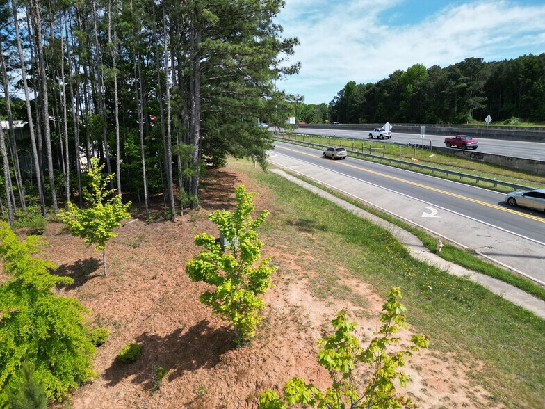 More Photos Of 2101 Dogwood Industrial Cir, Conyers Warehouse For Sale