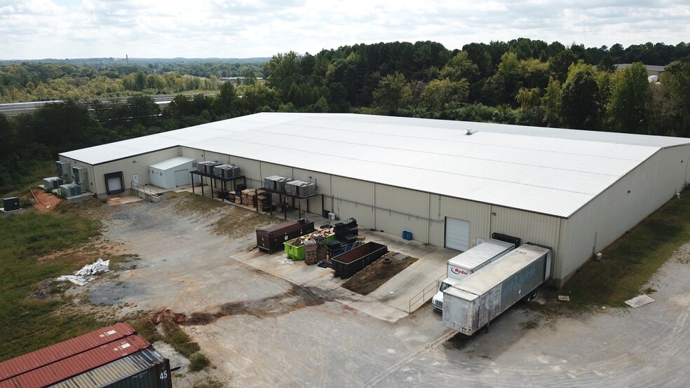 More Photos Of 655 10th St, Cedartown Warehouse For Sale