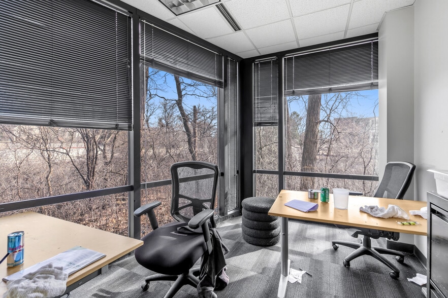 More Photos Of 7807 Creekridge Cir, Bloomington Office For Sale