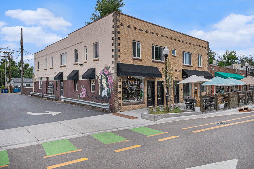 More Photos Of 5218-5220 W 25th Ave, Edgewater Apartments For Sale