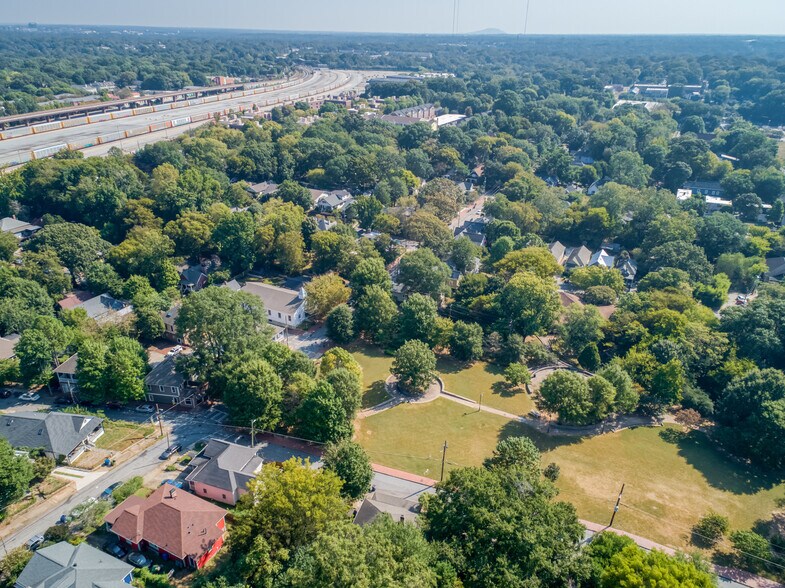 More Photos Of 692 Kirkwood Ave SE, Atlanta Storefront Retail Residential For Sale