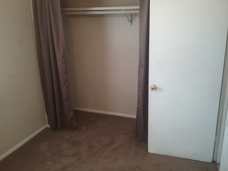 More Photos Of 5038 N 18th Ave, Phoenix Multifamily For Sale