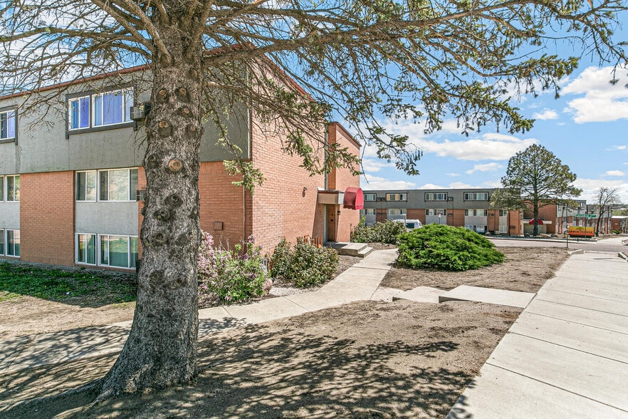 More Photos Of 2475-2503 Hancock Expy, Colorado Springs Apartments For Sale