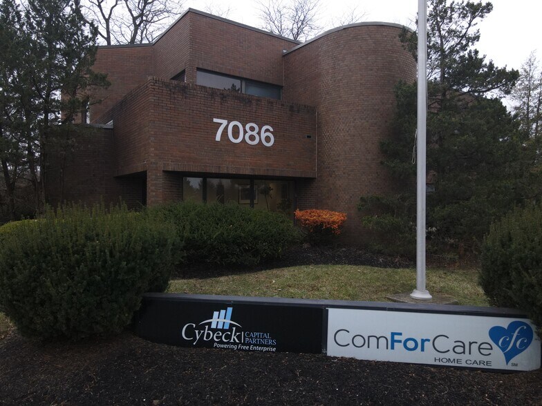 Primary Photo Of 7086 Corporate Way, Dayton Office For Lease