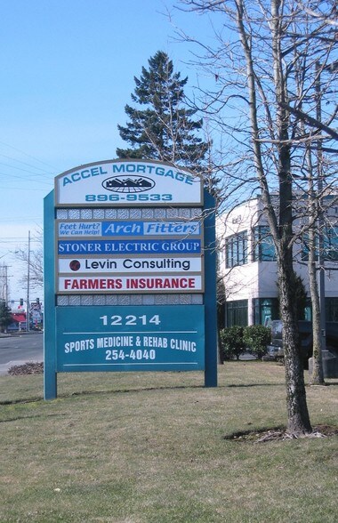 More Photos Of 12214 SE Mill Plain Blvd, Vancouver Medical For Lease