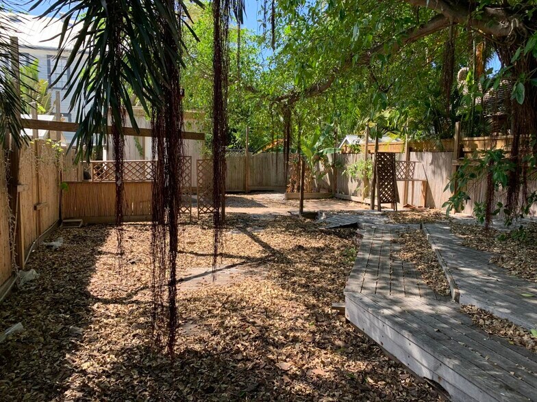 More Photos Of 408 Greene St, Key West Freestanding For Lease