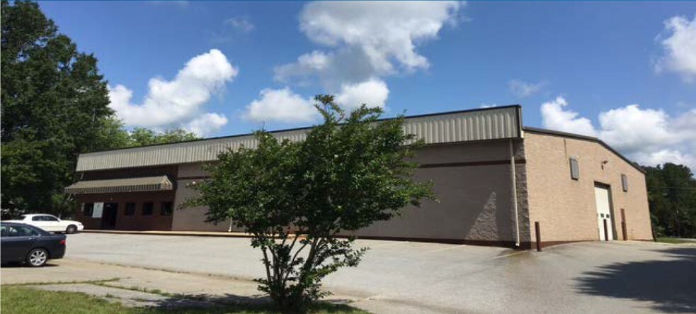Primary Photo Of 2218 Statesville Blvd, Salisbury Warehouse For Sale