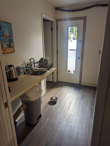 Primary Photo Of 550 Water St, Santa Cruz Medical For Lease