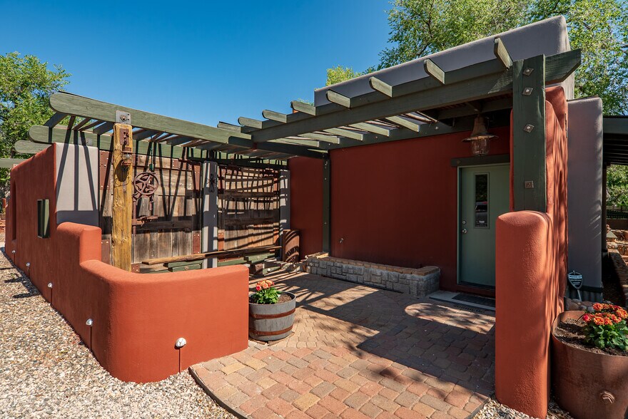 More Photos Of 110 Oak Creek Blvd, Sedona Specialty For Sale