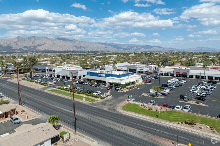 More Photos Of 2960 N Campbell Ave, Tucson Restaurant For Sale