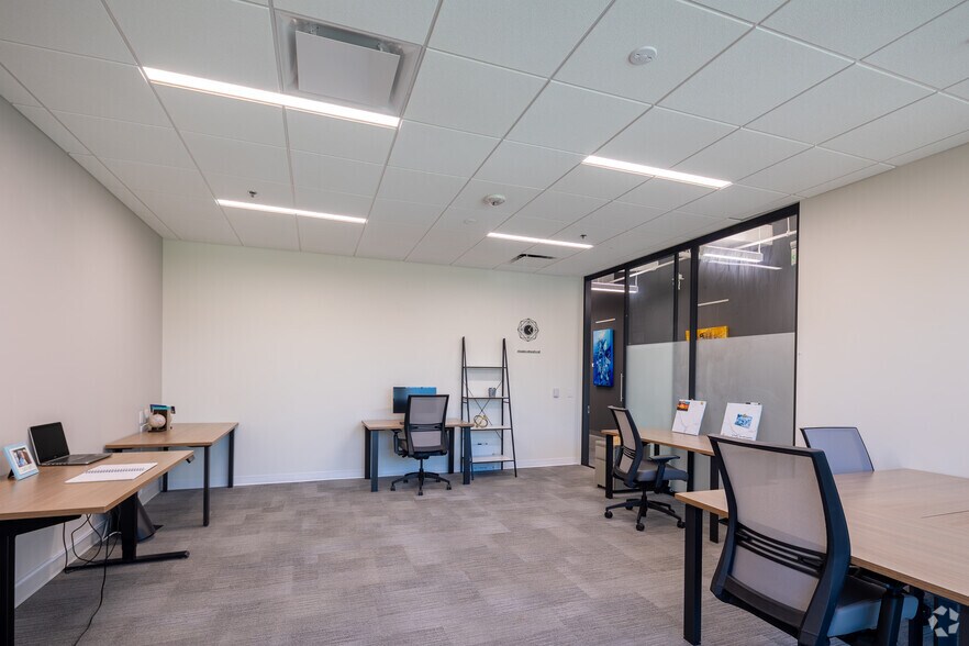 More Photos Of 100 North Point Ctr E, Alpharetta Office For Sale