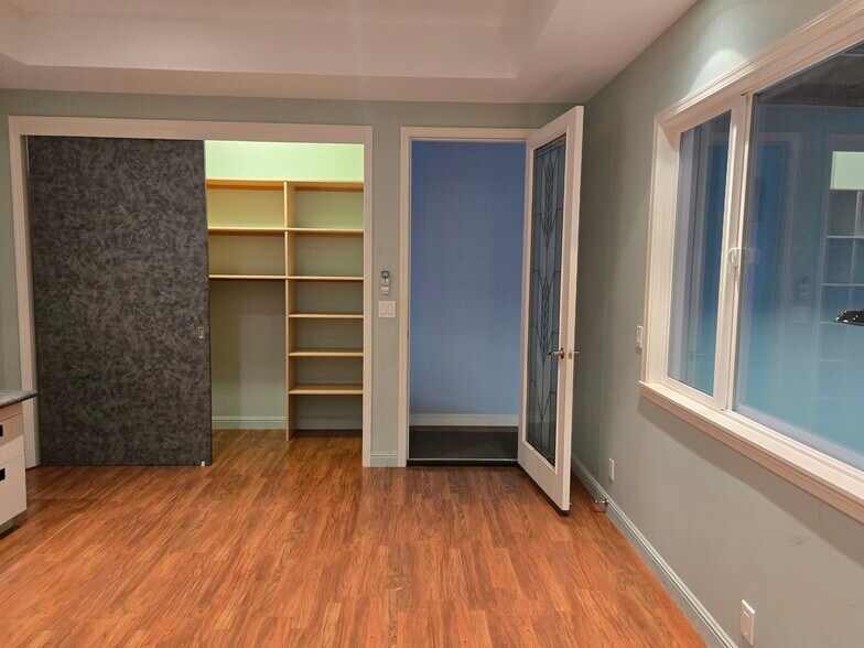 More Photos Of 330 Ohukai Rd, Kihei Unknown For Lease